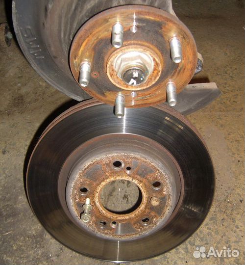 Диски тормозные Хонда CR-V передние и задние