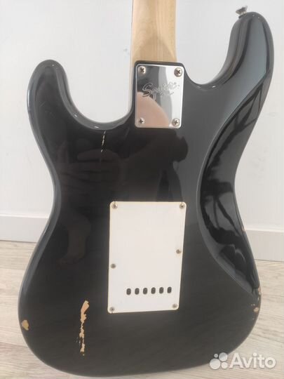 Электро гитара squier strat by fender