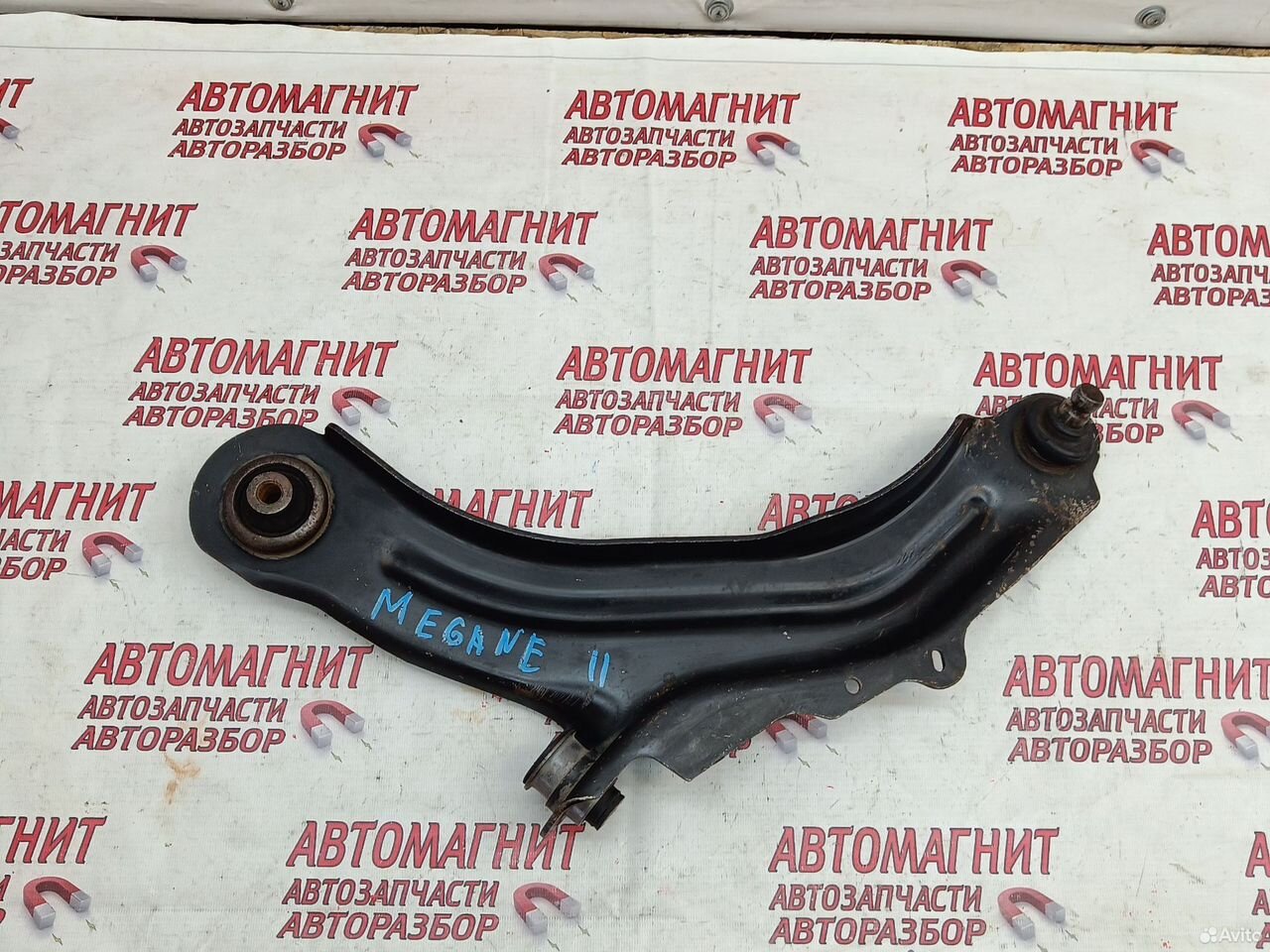 Рычаг передний левый Рено Меган 2