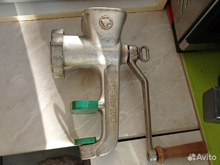 Мясорубка ручная чугунная СССР