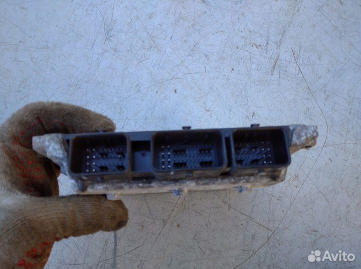 Блок управления двигателем Форд Фокус 2