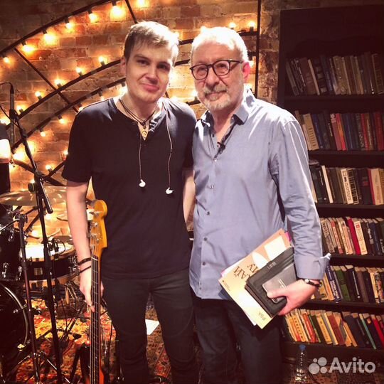 Обучение игре на акустической и бас-гитаре