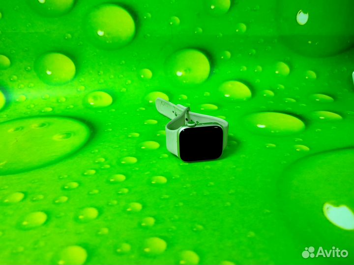 Смарт-часы Apple Watch SE 2022