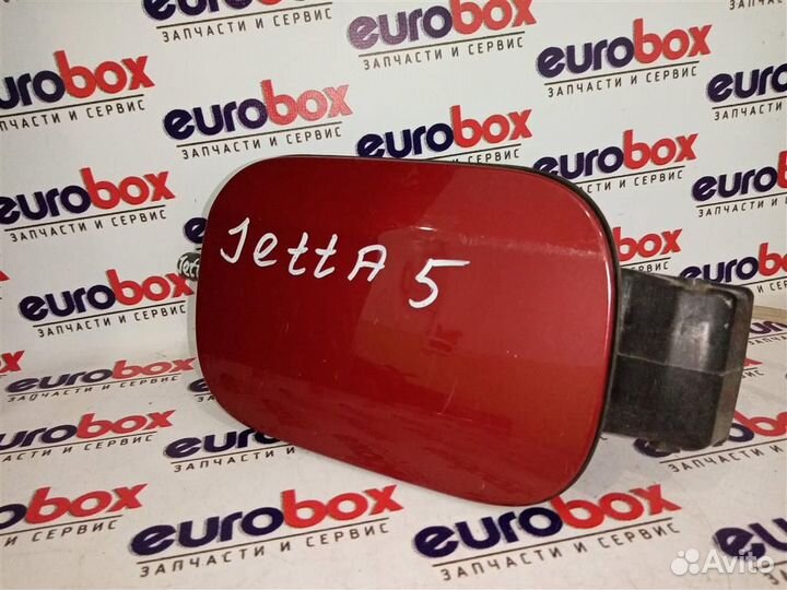 Лючок бензобака VW Jetta 2006-2011