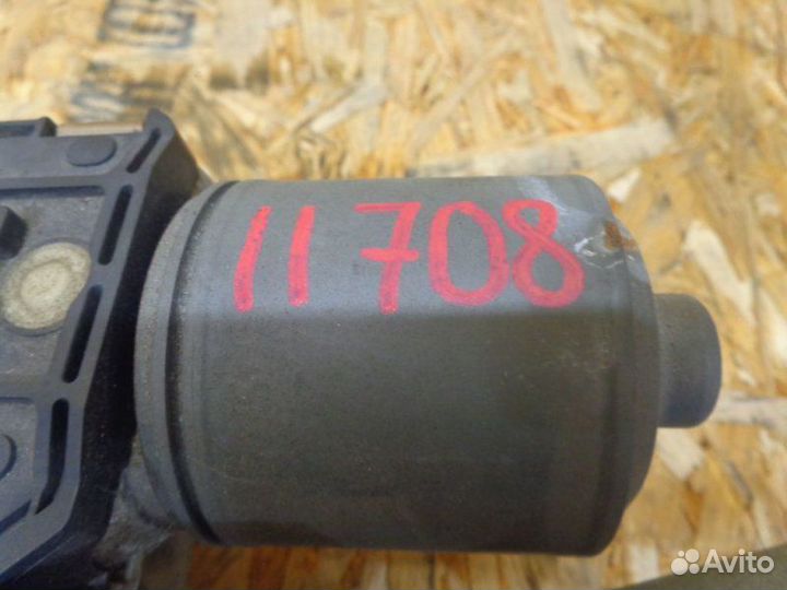 Моторчик стеклоочистителя передний Audi A6 C6 BVJ