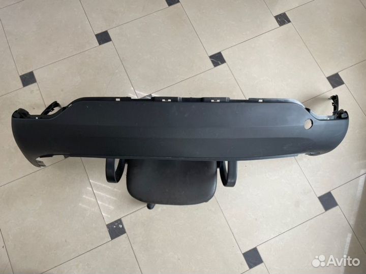 Бампер задний (нижняя часть) Kia Sorento