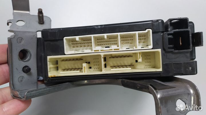 Блок комфорта Toyota Land Cruiser 200 (2007-2015)