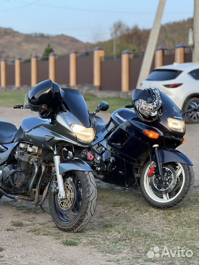 Kawasaki zr7s
