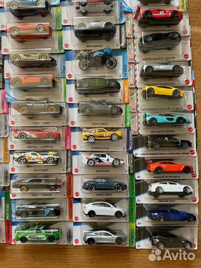 Hot wheels машинки