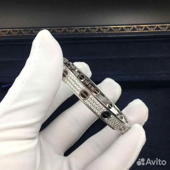 Браслет Cartier Love из белого золота