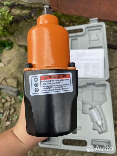 Гайковерт пневматический 1/2