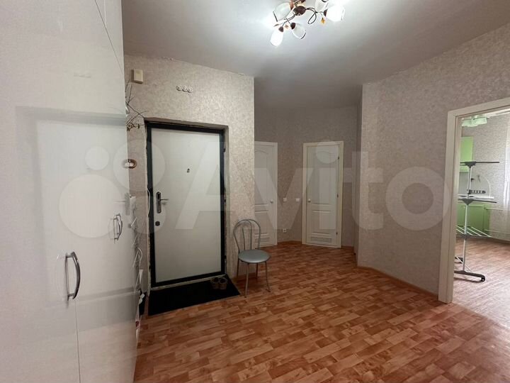 3-к. квартира, 86 м², 8/17 эт.