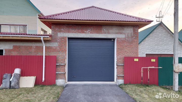 Гаражные секционные ворота, роллетные ворота