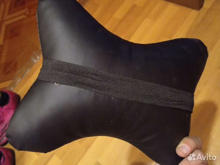 Подушка на подголовник автомобиля