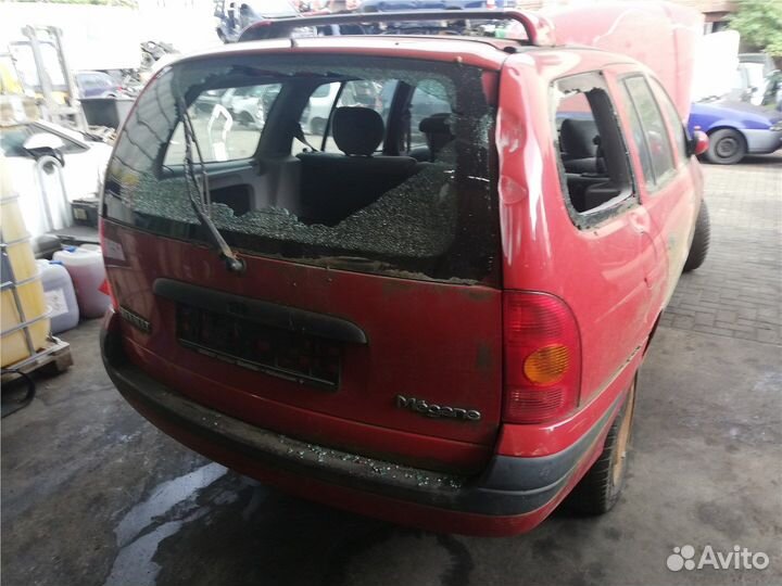 Разбор на запчасти Renault Megane