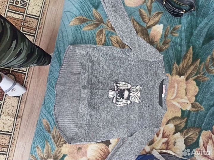 Кофты,свитера, свитшоты