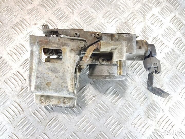 Заслонка дроссельная механическая Honda Legend 199