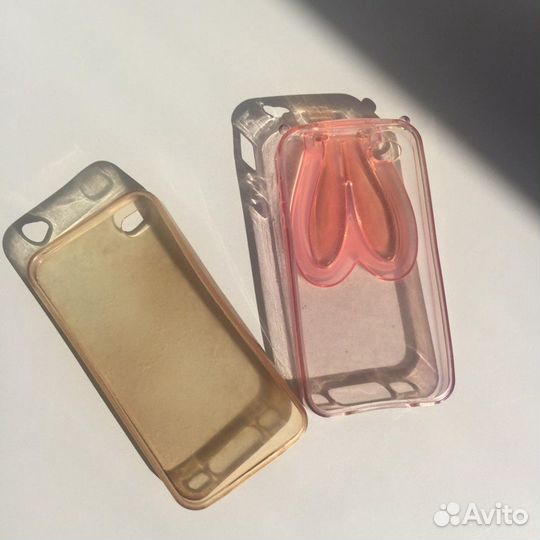 Чехлы на iPhone 4