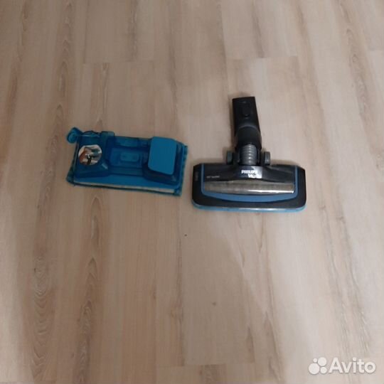 Беспроводной моющий пылесос Filips. Мощность 21.6