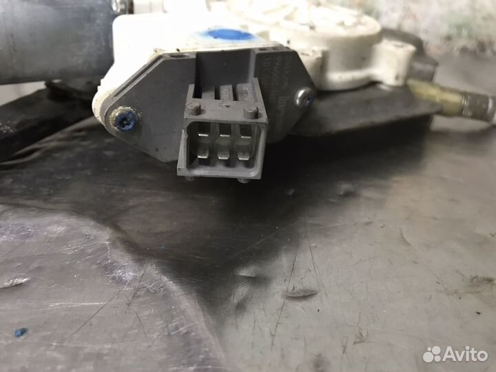 Эсп электростеклоподъёмник передний R Cadillac STS