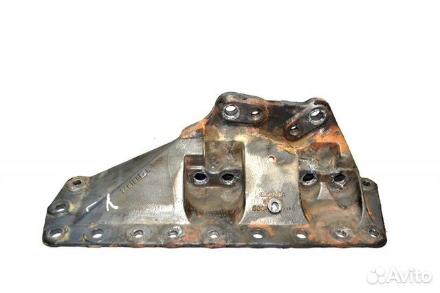 Кронштейн траверсы рамы scania R-Series (01.04)