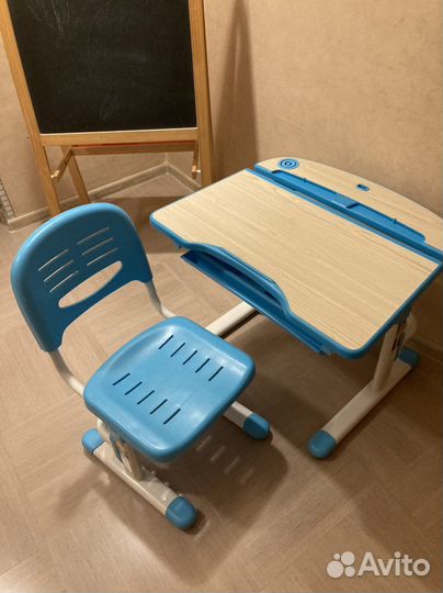Детский стол и стул, растущая парта