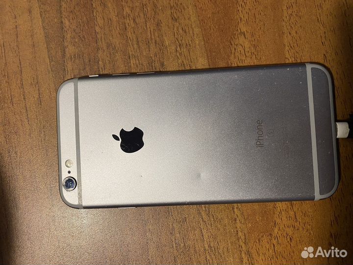 iPhone 6S, 16 ГБ