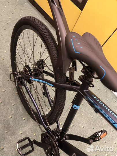 Продам велосипед горный Новый