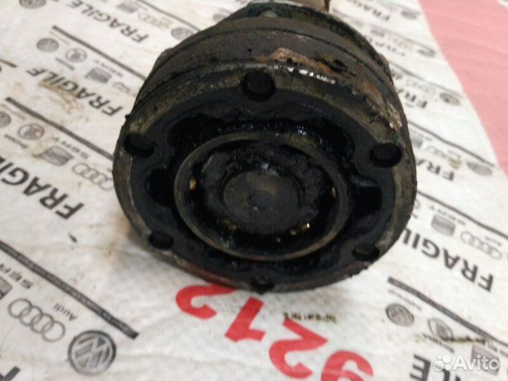 Привод передний левый Volkswagen Passat B5