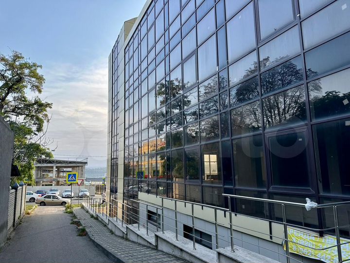 2-к. квартира, 95 м², 12/16 эт.