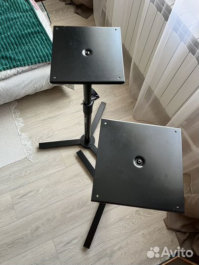 Мониторные стойки Rockdale