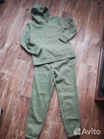 Костюм из футера унисекс новый р 46-48