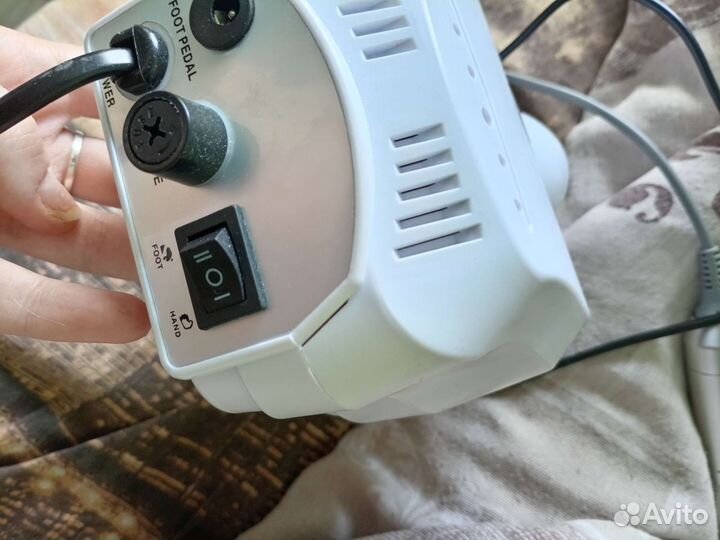 Аппарат для маникюра и педикюра