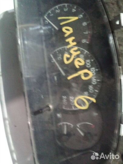 Панель приборов mitsubishi lancer 6