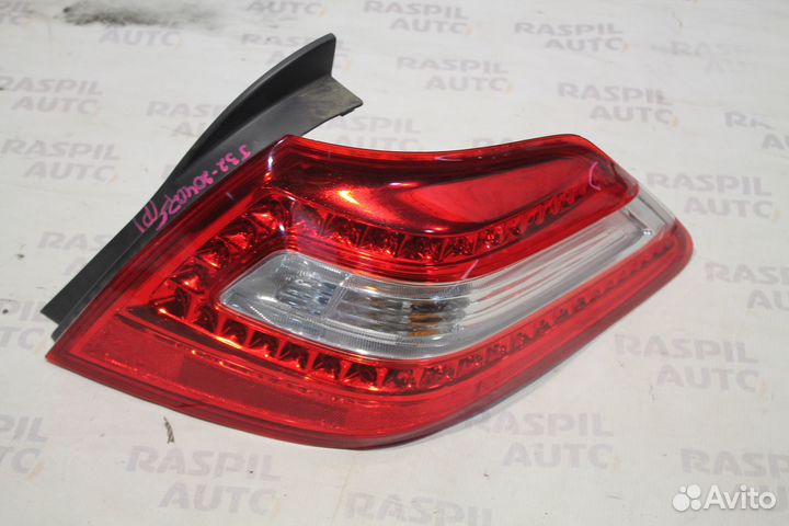 Фонарь правый Nissan Teana J32