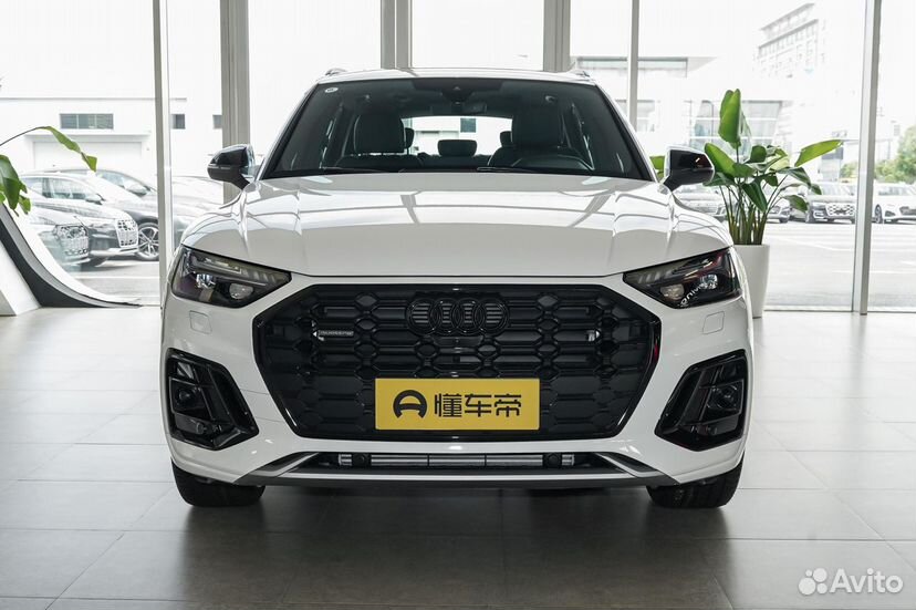 Audi Q5L 2.0 AMT, 2024, 11 км