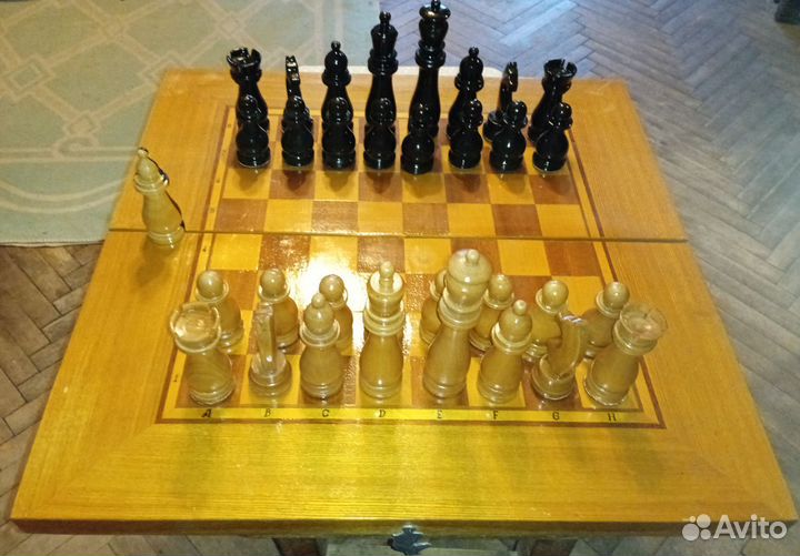 Шахматы большие деревянные СССР и виниловая доска