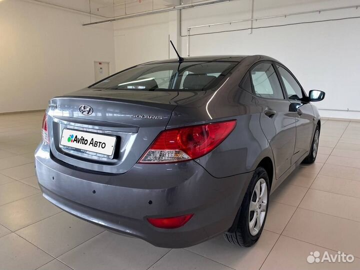 Hyundai Solaris 1.6 AT, 2013, 89 642 км