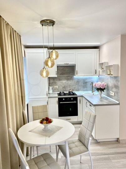 2-к. квартира, 43 м², 1/5 эт.