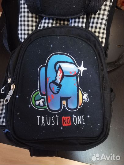 Автомобильное кресло