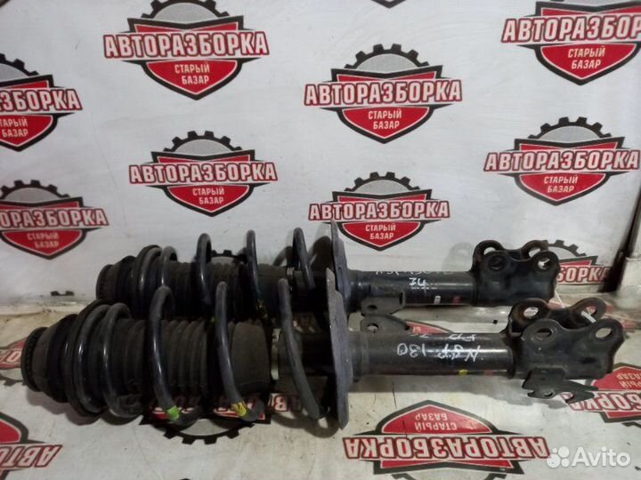 Стойка передняя Toyota Vitz NSP130 1nrfe 2011