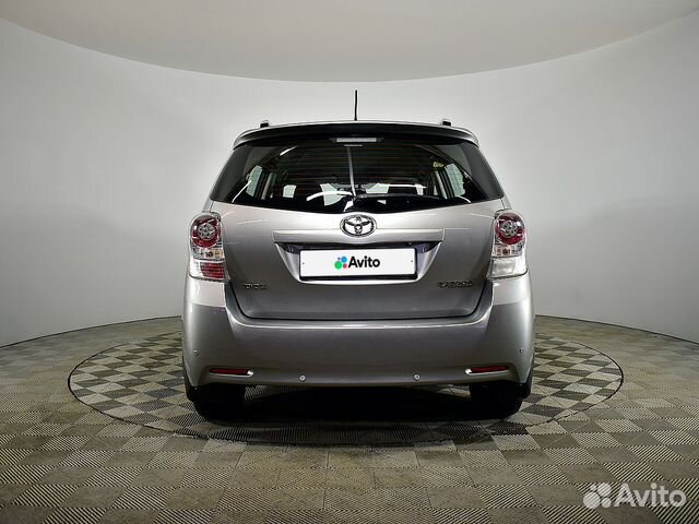 Toyota Verso 1.8 CVT, 2011, 143 000 км