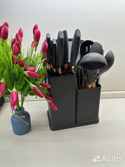 Набор кухонных принадлежностей с ножами Новые