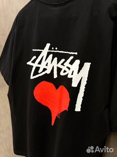 Футболка Stussy с сердцем