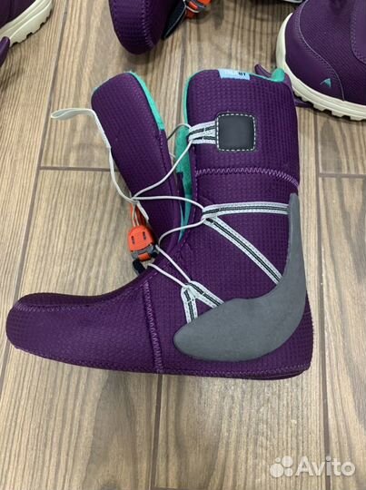 Сноубордические ботинки Burton Mint