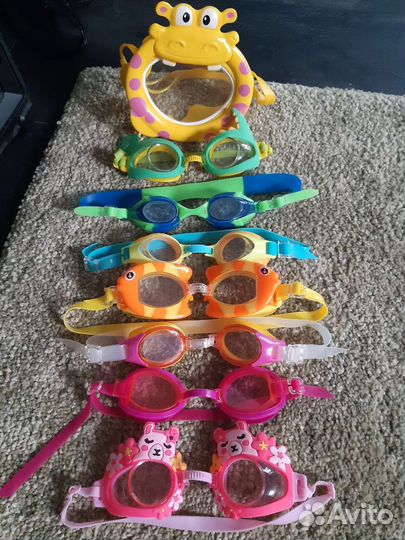 Очки для плавания