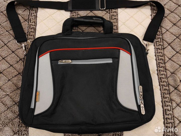 Новая Сумка для ноутбука 15.6