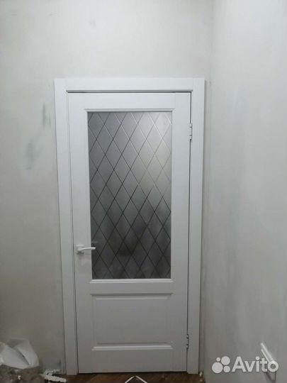 Установка межкомнатных дверей