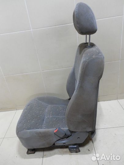 Сиденье переднее правое Spectra 2001-2011