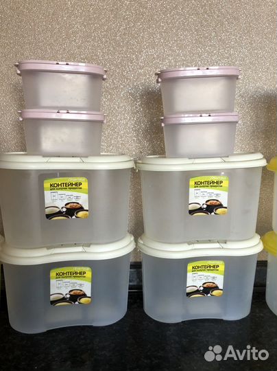 Контейнер для хранения сыпучих продуктов